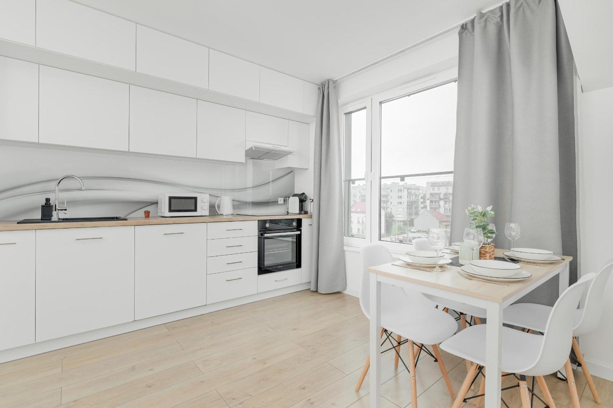 Klimatyzowany Dla 4 Osob W Krakowie By Rent Like Apartment